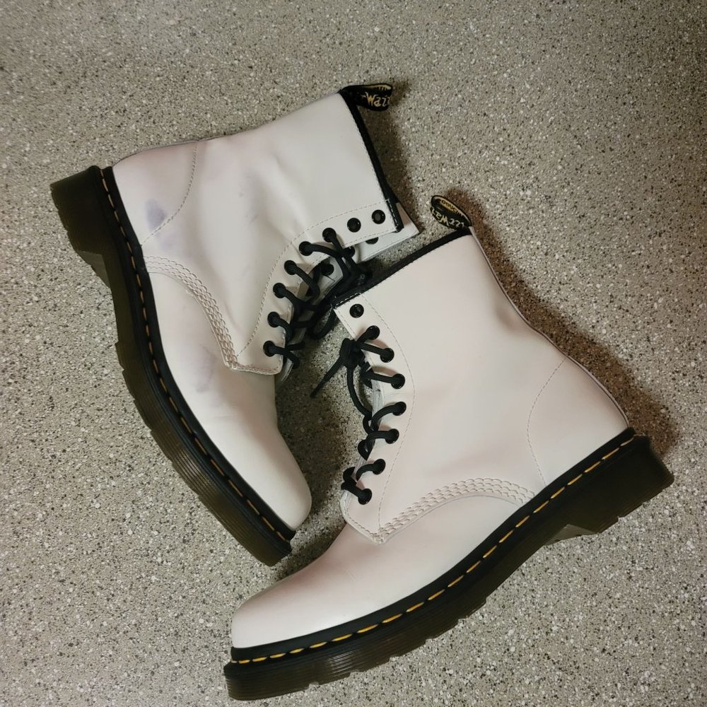 Dr Martens White Smooth Combat Boots Size 9